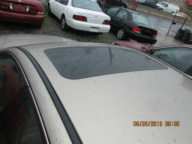 Mitsubishi Galant 2003 photo 8