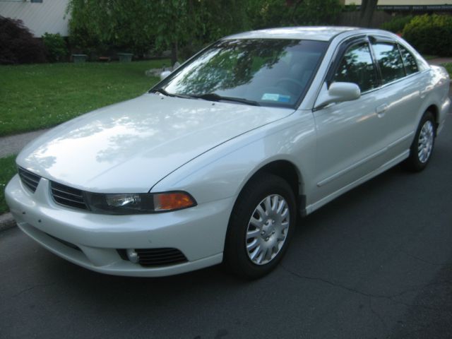 Mitsubishi Galant 2003 photo 1