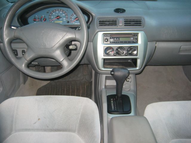 Mitsubishi Galant 2003 photo 3