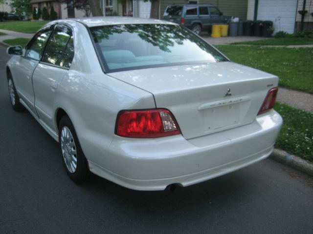 Mitsubishi Galant 2003 photo 7