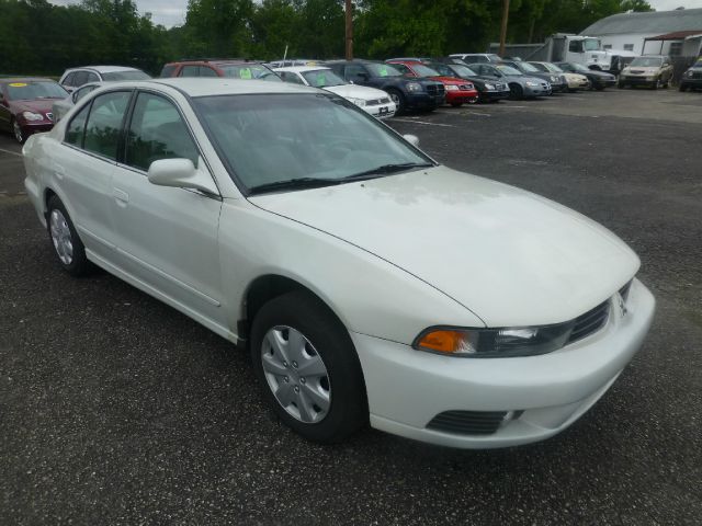 Mitsubishi Galant 2003 photo 2