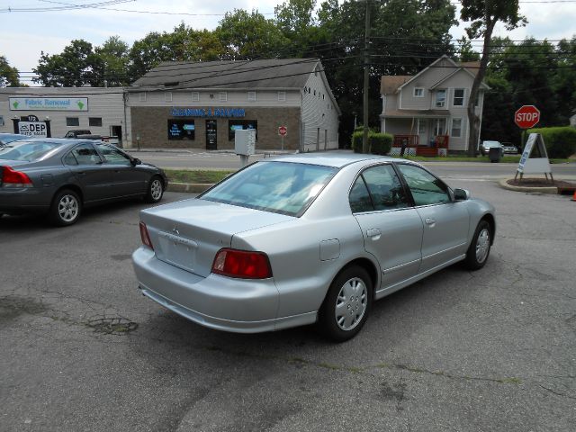 Mitsubishi Galant 2003 photo 1