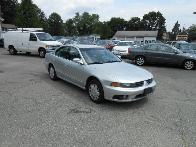 Mitsubishi Galant 2003 photo 2