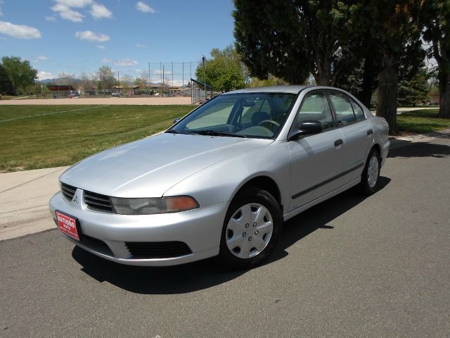 Mitsubishi Galant 2003 photo 2