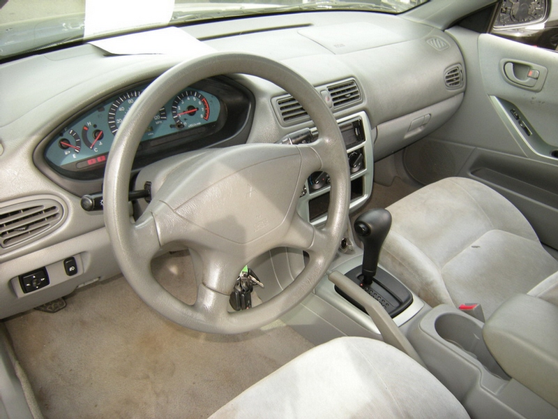 Mitsubishi Galant 2003 photo 2