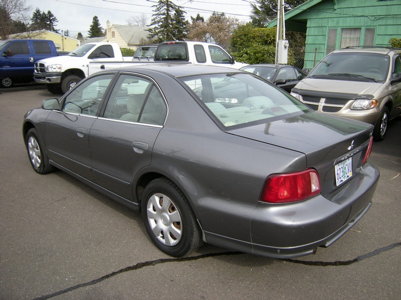 Mitsubishi Galant 2003 photo 4