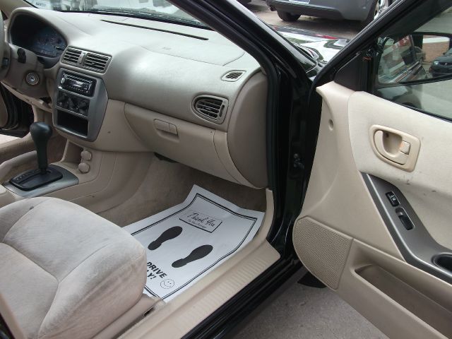 Mitsubishi Galant 2003 photo 3