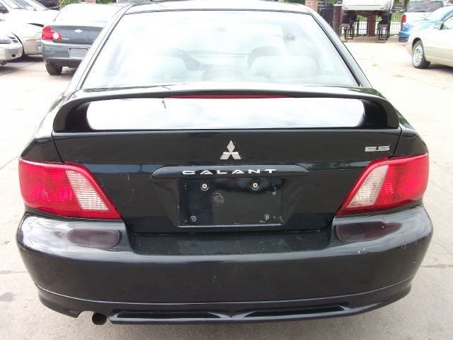 Mitsubishi Galant 2003 photo 4