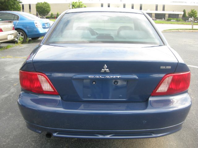 Mitsubishi Galant 2003 photo 1