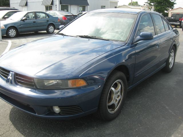 Mitsubishi Galant 2003 photo 2