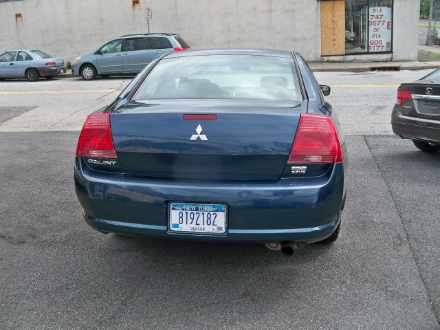 Mitsubishi Galant 2004 photo 2