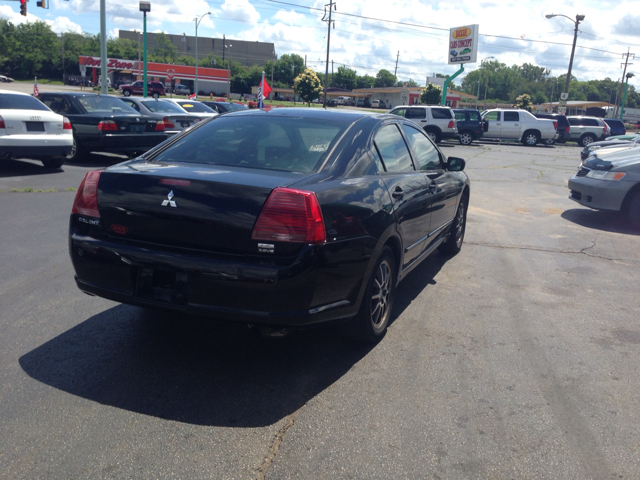 Mitsubishi Galant Touring W/nav.sys Sedan