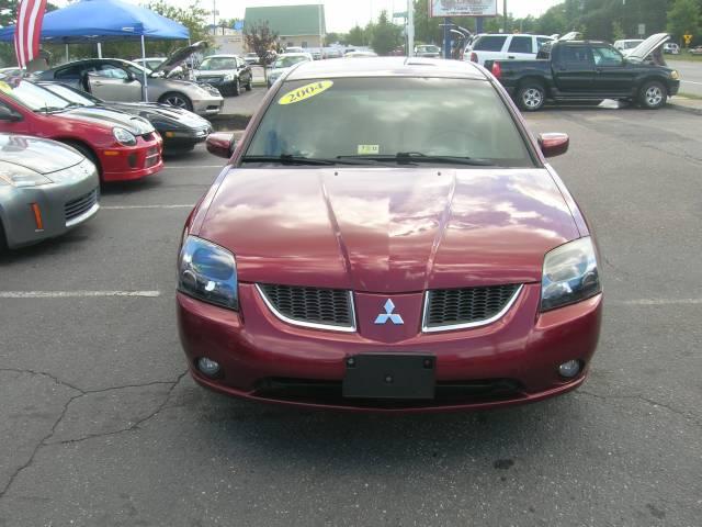 Mitsubishi Galant 2004 photo 2