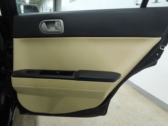 Mitsubishi Galant 2004 photo 20