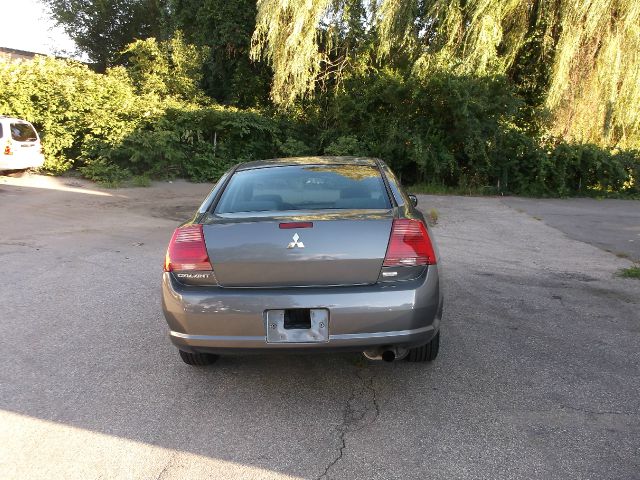 Mitsubishi Galant LW2 Sedan