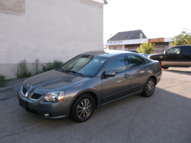 Mitsubishi Galant 2004 photo 4