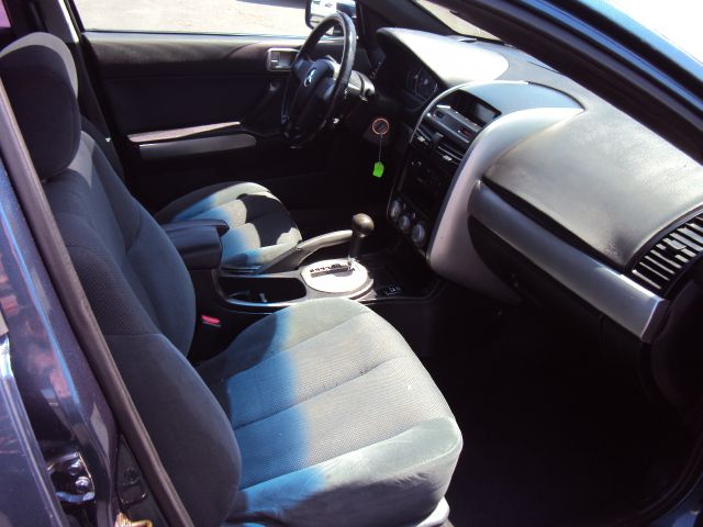 Mitsubishi Galant 2004 photo 13