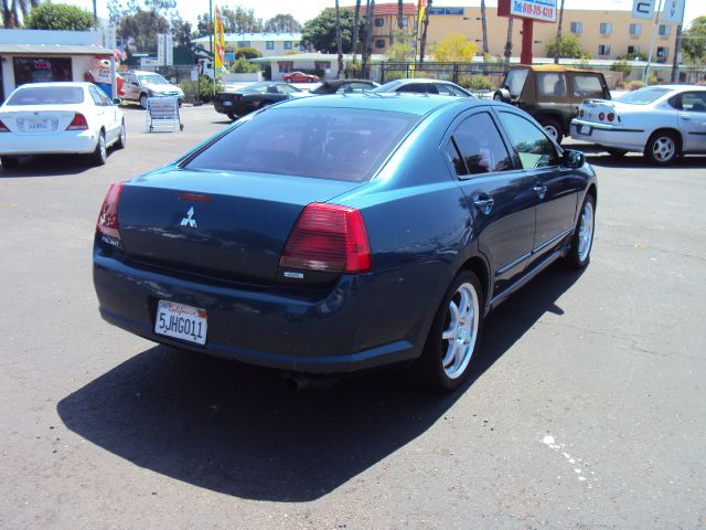 Mitsubishi Galant 2004 photo 15