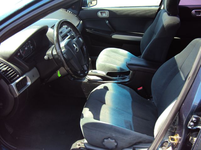 Mitsubishi Galant 2004 photo 5