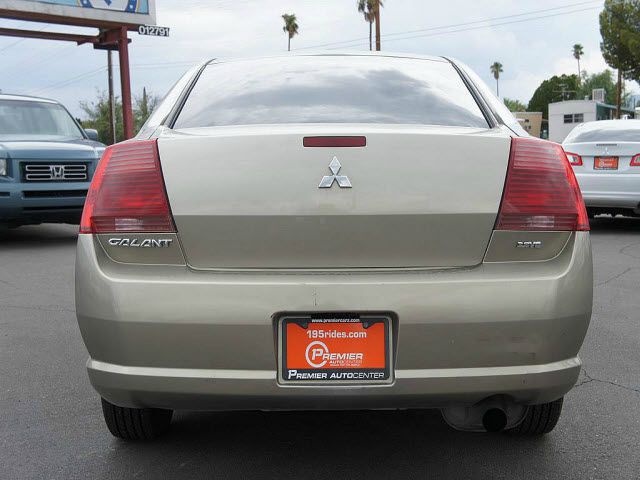 Mitsubishi Galant 2004 photo 4