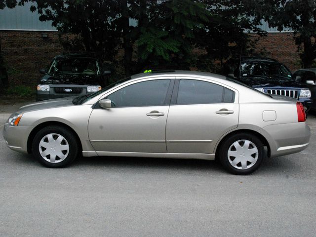 Mitsubishi Galant 2004 photo 4