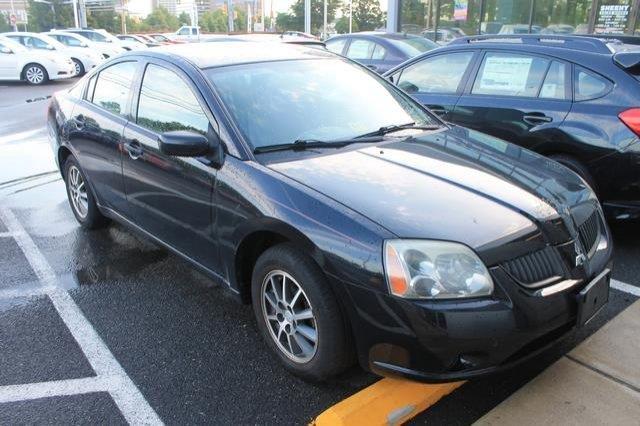 Mitsubishi Galant 2004 photo 2