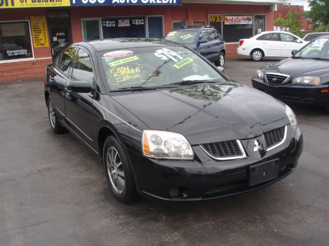 Mitsubishi Galant 2005 photo 5