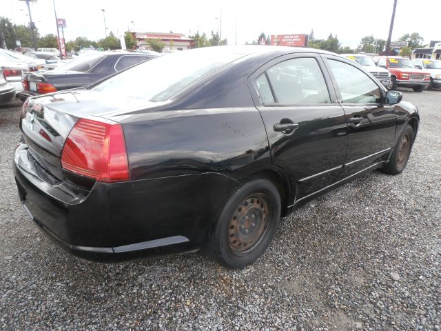 Mitsubishi Galant LW2 Sedan