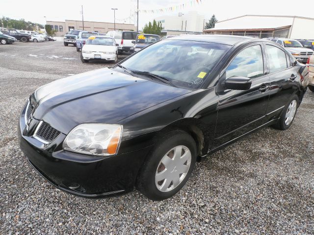 Mitsubishi Galant 2005 photo 1