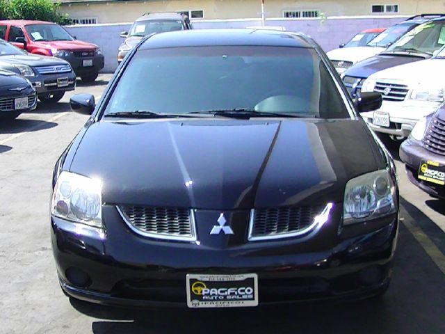 Mitsubishi Galant 2005 photo 3