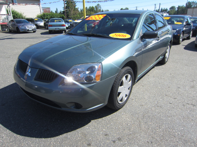 Mitsubishi Galant 2005 photo 5