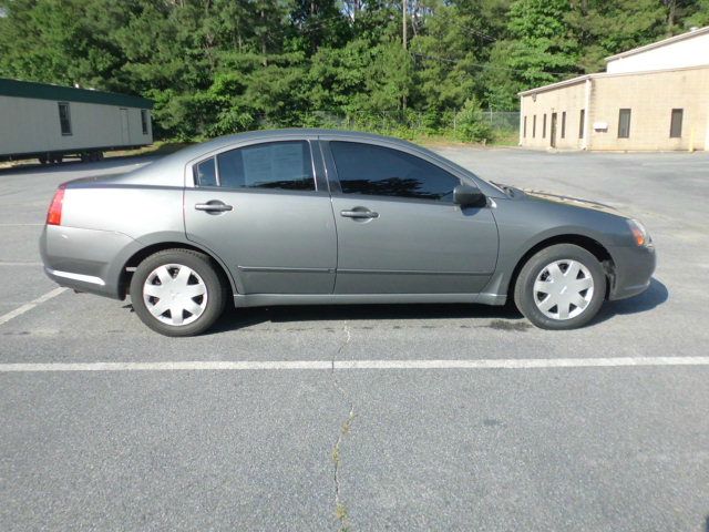 Mitsubishi Galant 2005 photo 5