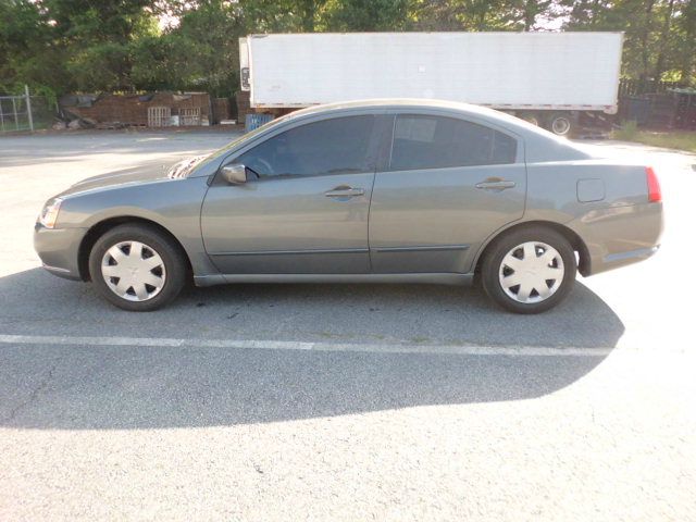 Mitsubishi Galant 2005 photo 6