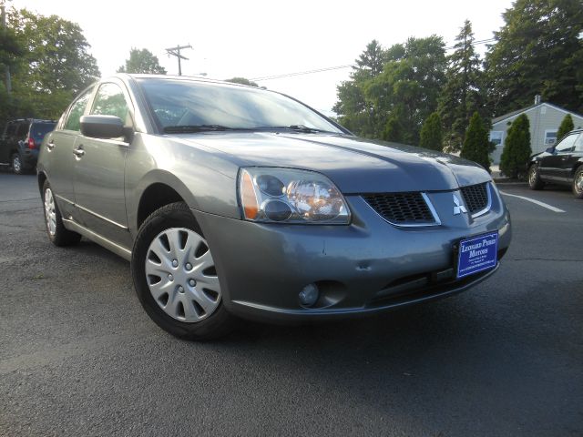 Mitsubishi Galant 2006 photo 1