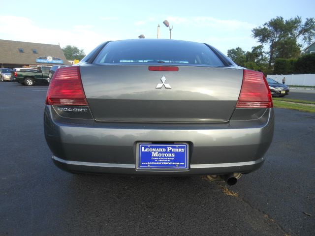 Mitsubishi Galant 2006 photo 3