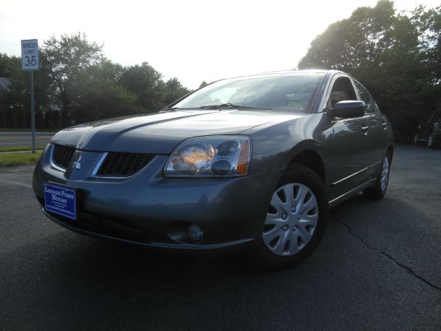 Mitsubishi Galant 2006 photo 4