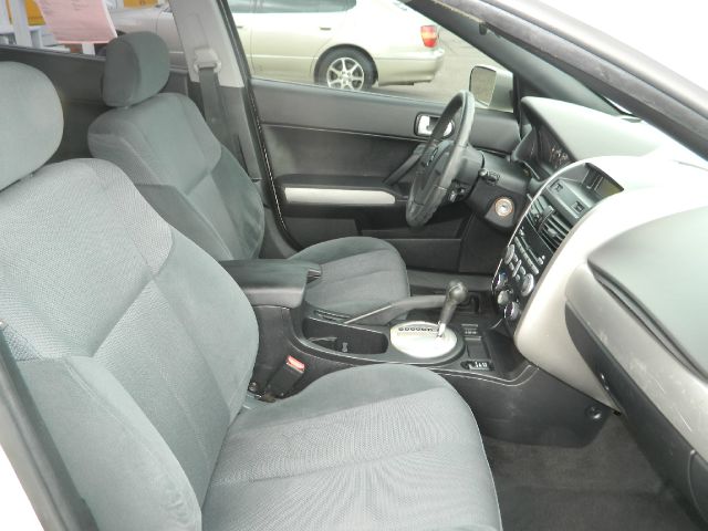 Mitsubishi Galant 2006 photo 6