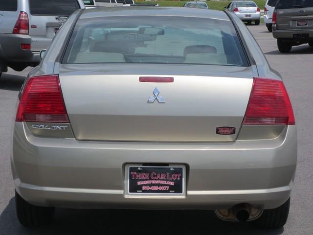 Mitsubishi Galant 2006 photo 3