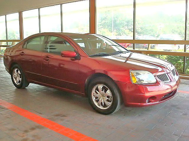 Mitsubishi Galant SE Sedan