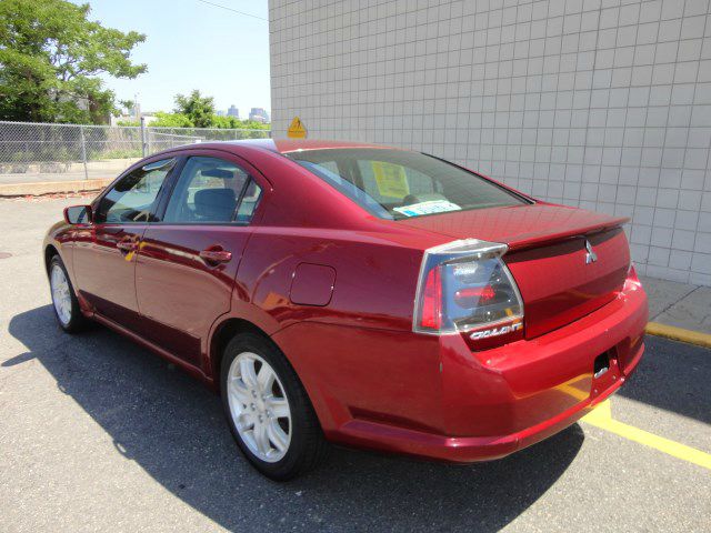 Mitsubishi Galant F35 Sedan