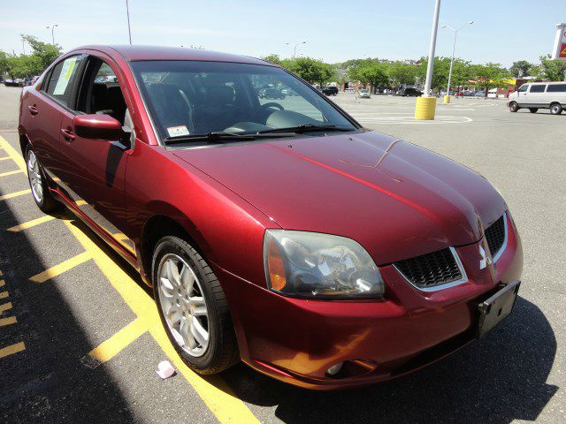 Mitsubishi Galant 2006 photo 2