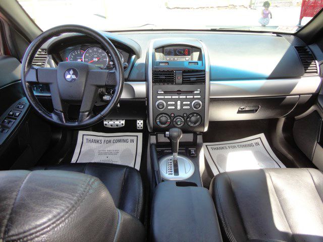 Mitsubishi Galant 2006 photo 6