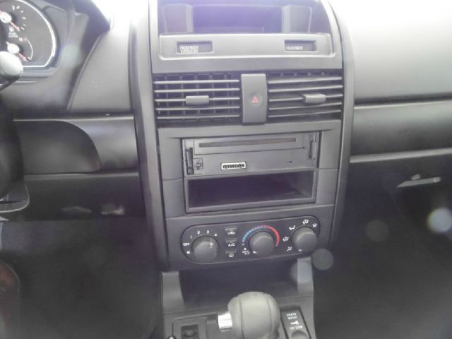 Mitsubishi Galant 2006 photo 2