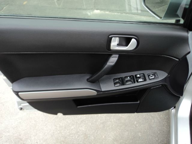 Mitsubishi Galant 2006 photo 10