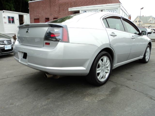 Mitsubishi Galant 2006 photo 30