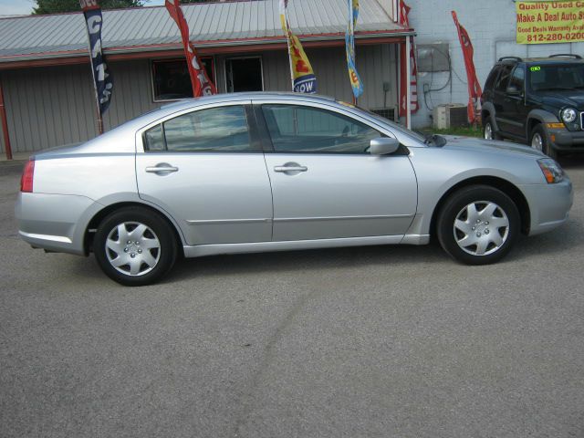 Mitsubishi Galant 2006 photo 7