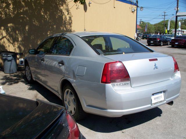 Mitsubishi Galant 2006 photo 3