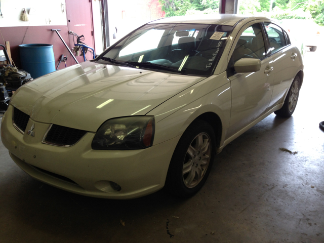 Mitsubishi Galant 2006 photo 1