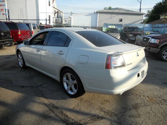 Mitsubishi Galant Sport VA Sedan