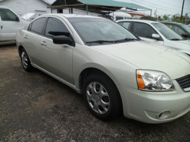 Mitsubishi Galant 2008 photo 1